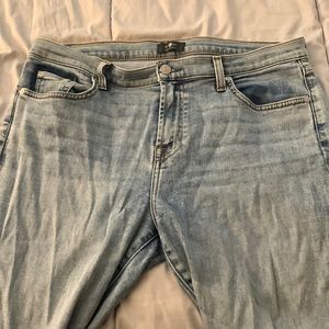 7 For All Mankind “shadow pockets” jeans size 33
